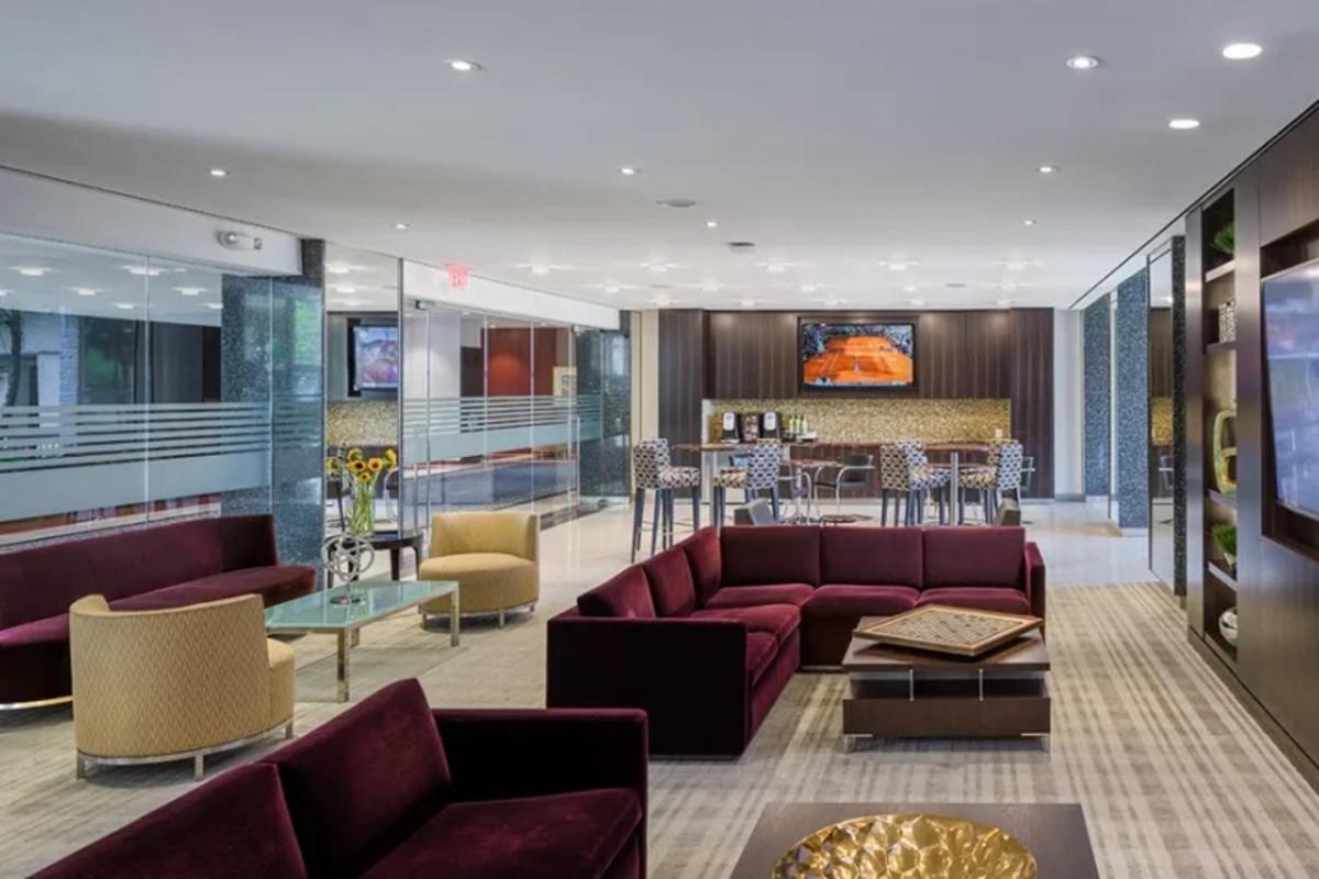 Beautiful 2Br Apartment At Crystal City With Gym Arlington Exteriör bild
