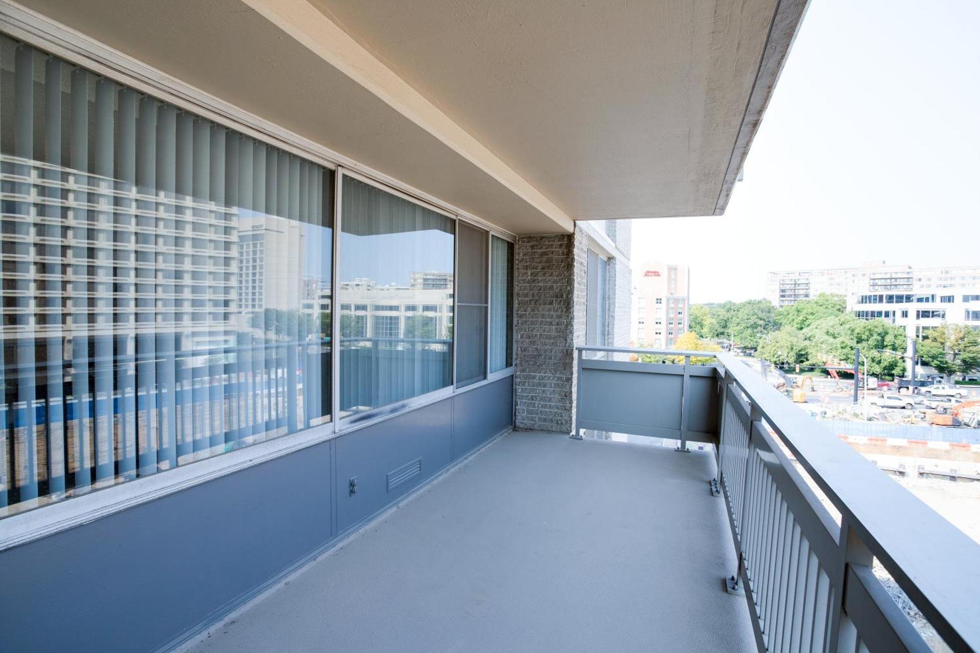 Beautiful 2Br Apartment At Crystal City With Gym Arlington Exteriör bild