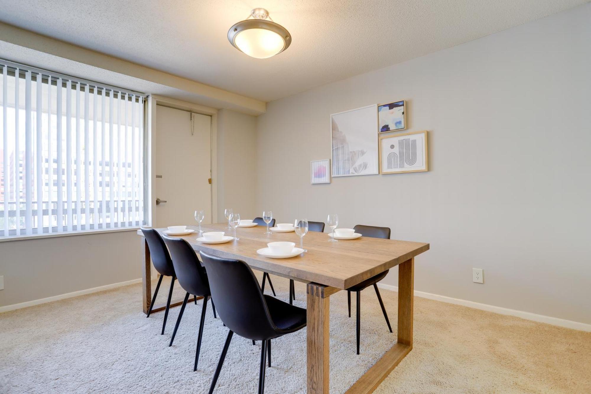 Beautiful 2Br Apartment At Crystal City With Gym Arlington Exteriör bild