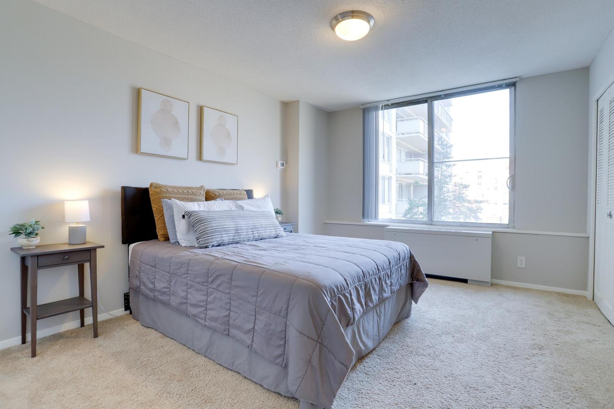 Beautiful 2Br Apartment At Crystal City With Gym Arlington Exteriör bild
